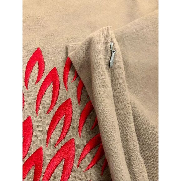 2 22” x 24” Pillow Covers Grey with Red Embroidered Flower Sunburst Full Zip Was - Picture 7 of 16